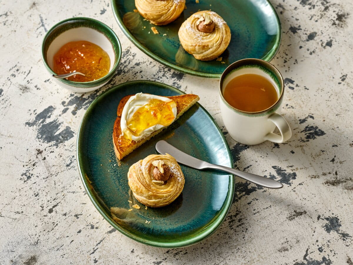 HSO_PERFECT-MATCH_Tableware_34_Mood_AVOCADO_Platter_Bowl_Mug_Food